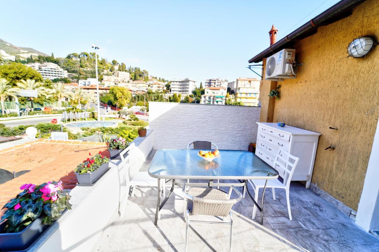 Bed & Breakfast My Home - Alassio Buitenkant foto